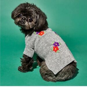 Gray cashmere never worn Floral Dog Sweater